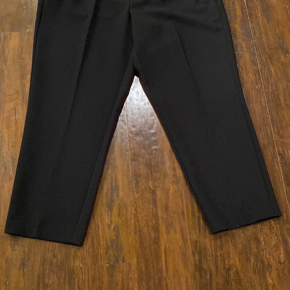 NWT Nine West Black Tapered High Rise Machine Washable Women’s Slacks 12 SHORT - Picture 4 of 11
